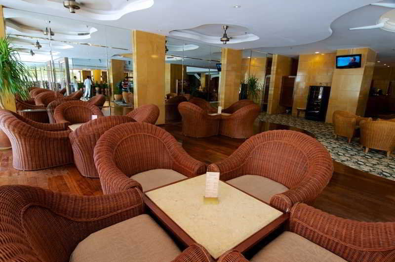 מלון ג'ורג' טאון The Millen Penang, Autograph Collection מראה חיצוני תמונה The lobby of the hotel